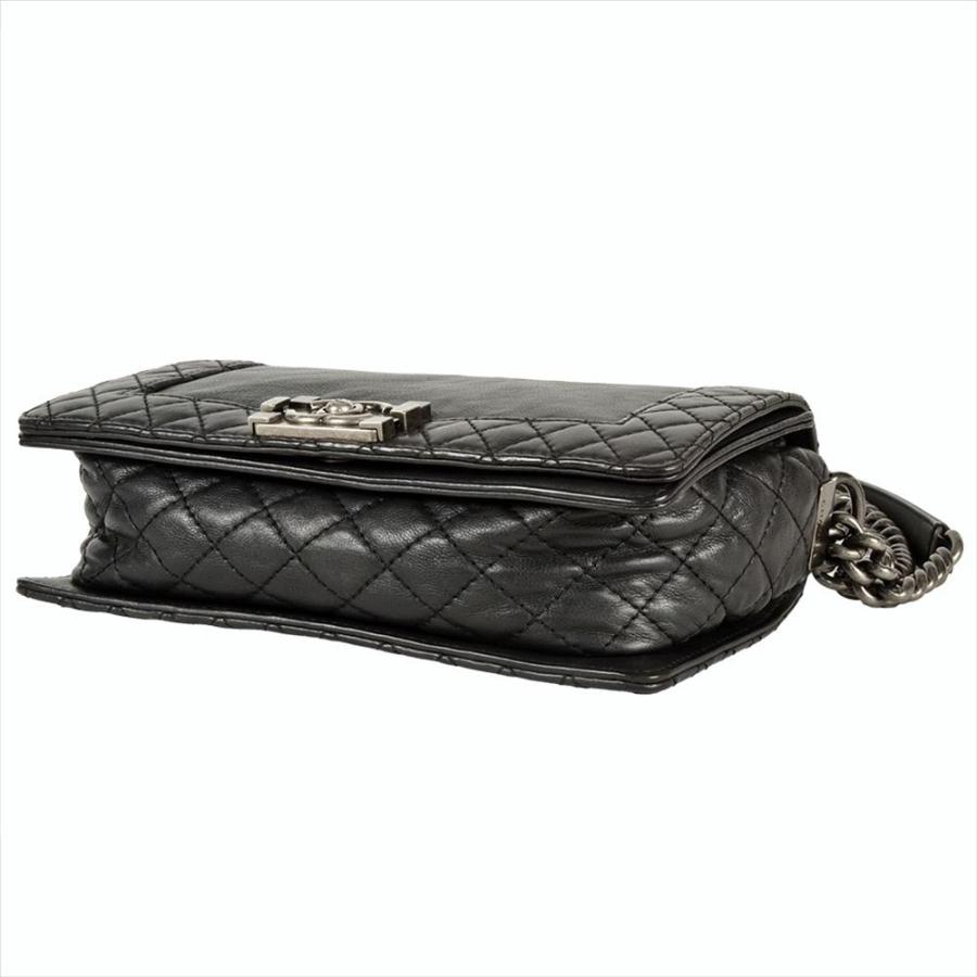BOY CHANEL シャネル ボーイシャネル ショルダーバッグ カーフスキン