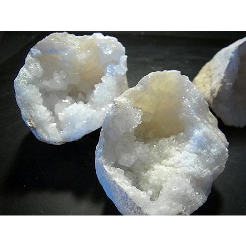 天然水晶 700g~1kg Lサイズ ジオード クォーツ 晶洞 水晶