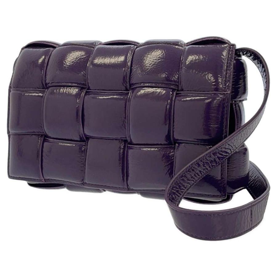 ボッテガヴェネタ ショルダーバッグ マキシイントレチャート パデッド