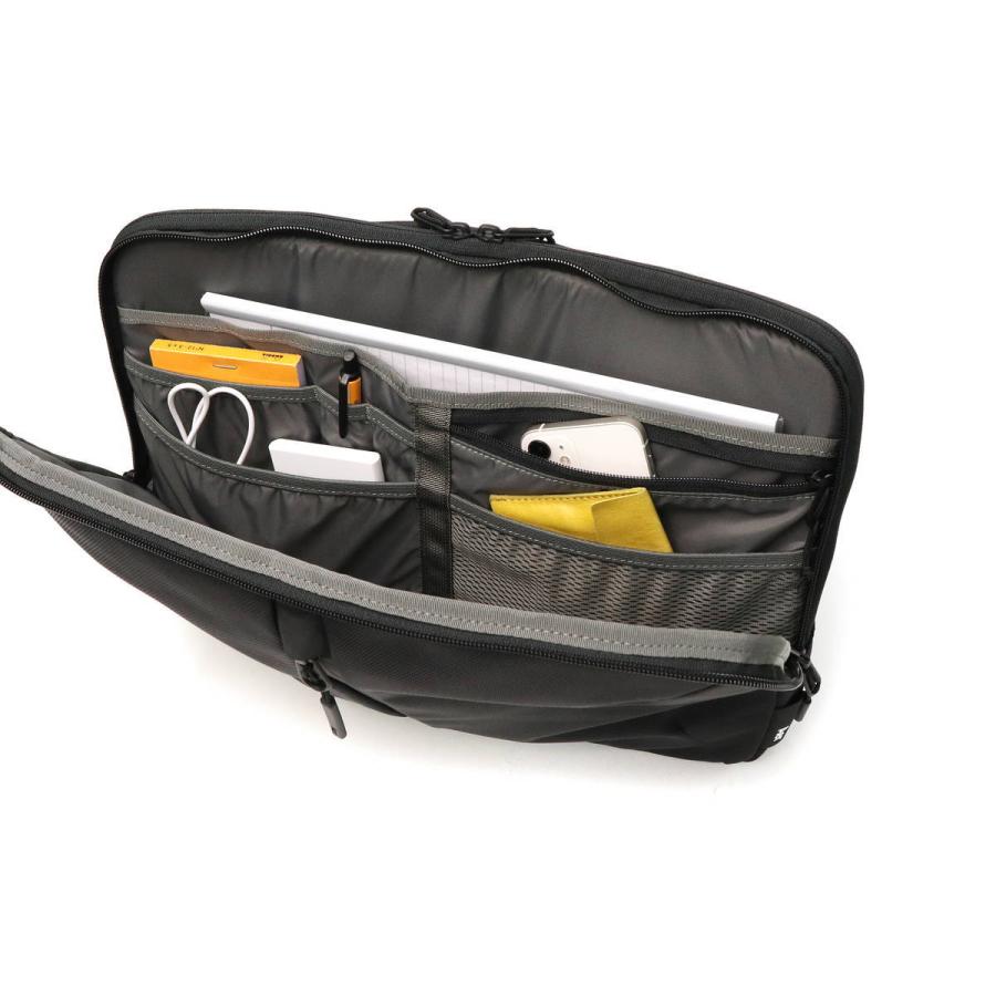 Travel Collection 最大44%☆3/1迄 特典付 エアー PCケース Aer Tech