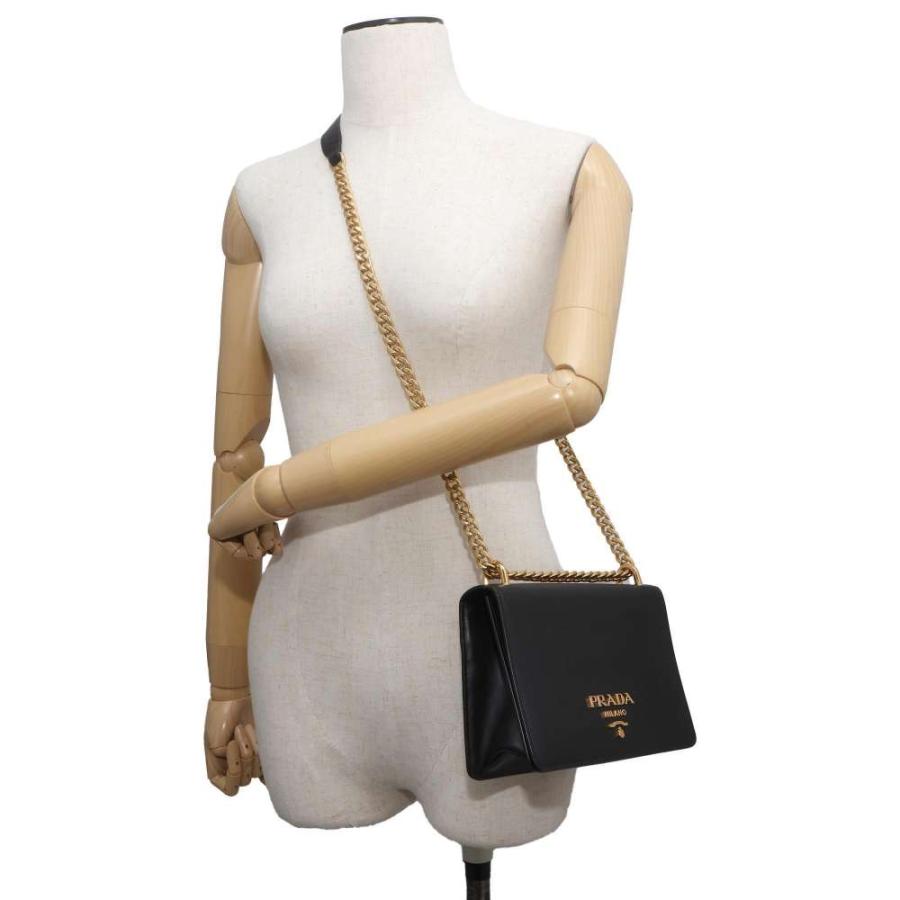 プラダ チェーンショルダーバッグ サフィアーノ レザー PRADA バッグ