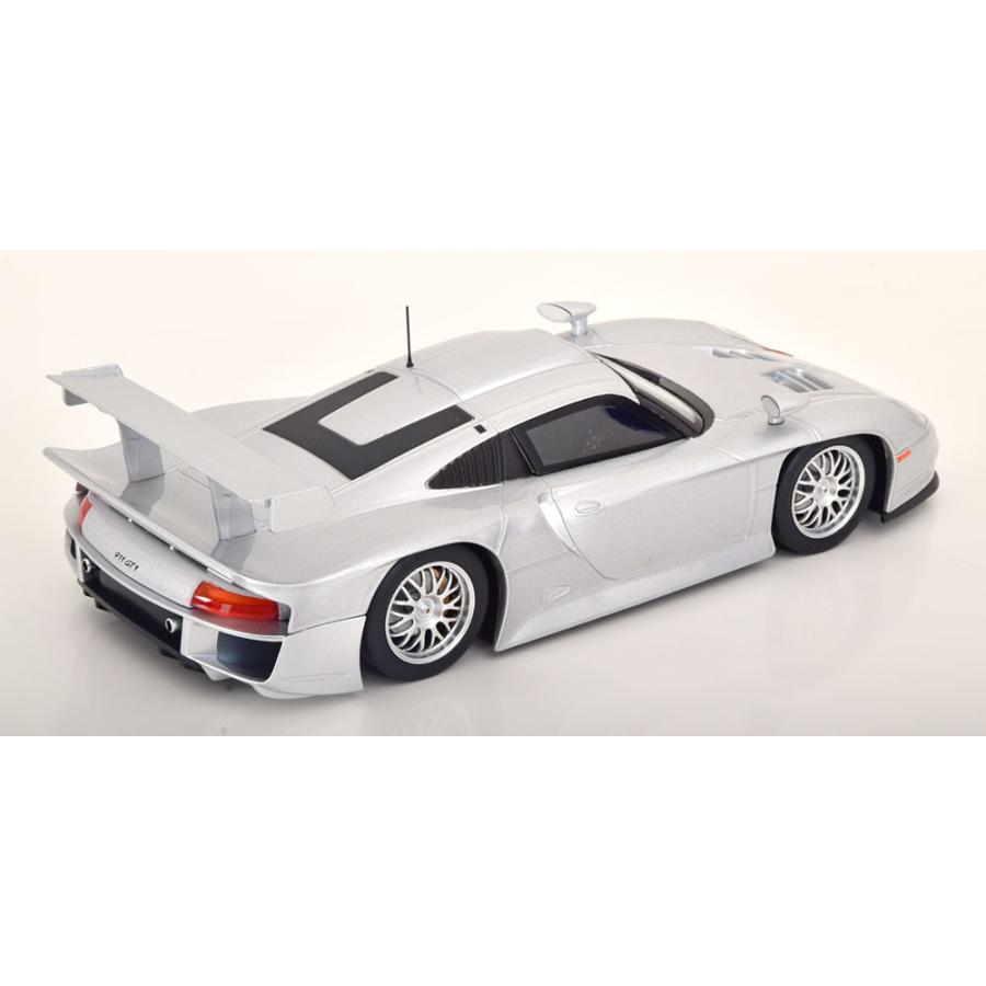 セール Werk83 1/18 Porsche 911 GT1 street 1997 シルバー ポルシェ