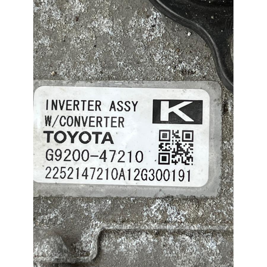 トヨタ 30 プリウス ハイブリッド (ZVW30) 純正 インバーター