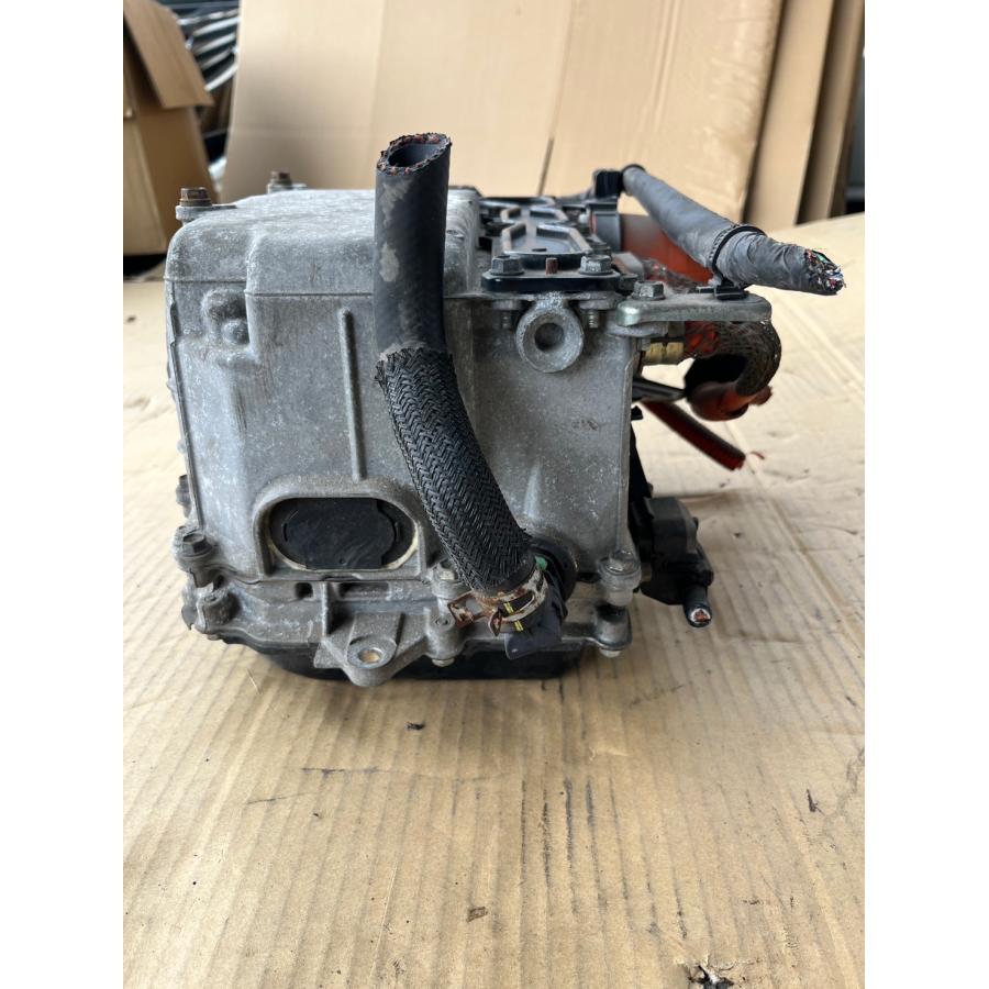 トヨタ 30 プリウス ハイブリッド (ZVW30) 純正 インバーター