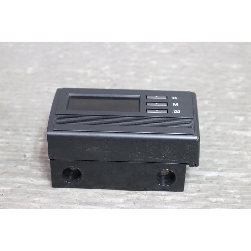 トヨタ（TOYOTA） マーク2 バン GL 後期 (YX78) 純正 時計 デジタル