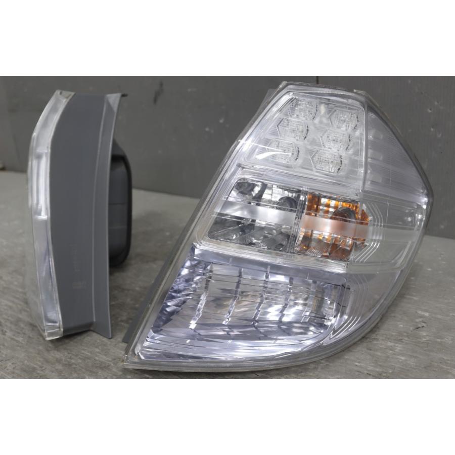 フィット ホンダ ハイブリッド RS ファインスタイル 後期 (GP4