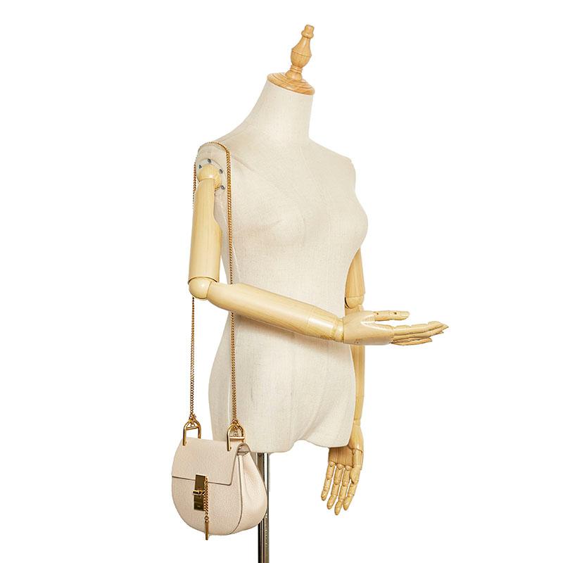 chloe ホワイト レザー ロック付きハンドバッグ