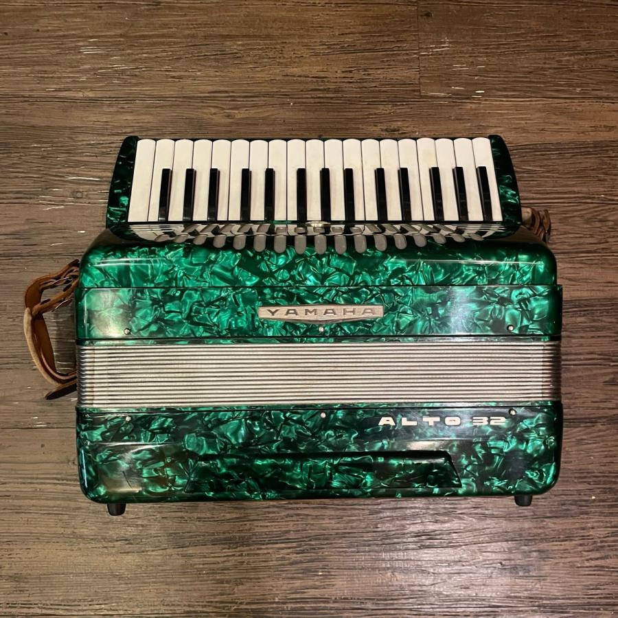 YAMAHA（ヤマハ） Yamaha ALTO-32 32鍵 Accordion アコーディオン
