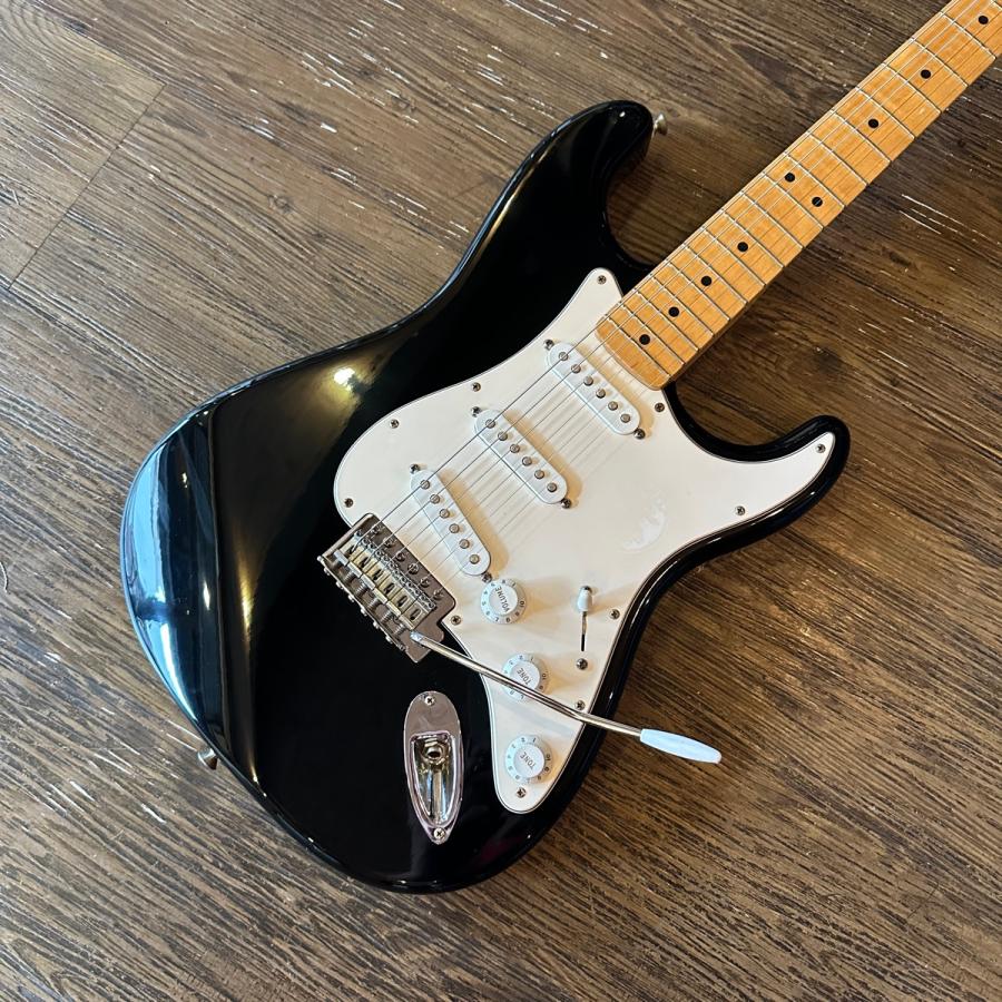 Fender（フェンダー） Fender Mexico Standard Stratocaster Electric
