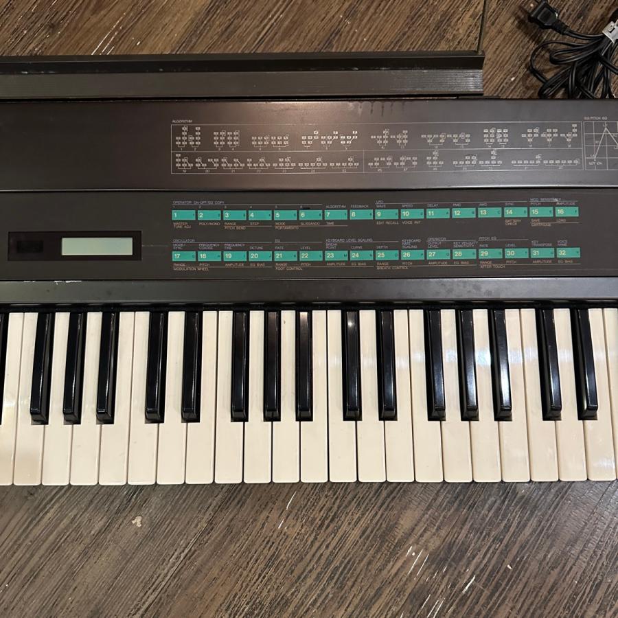 YAMAHA（ヤマハ） Yamaha DX7 Synthesizer Keyboard シンセサイザー