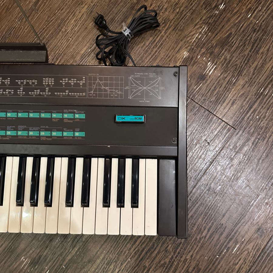 YAMAHA（ヤマハ） Yamaha DX7 Synthesizer Keyboard シンセサイザー