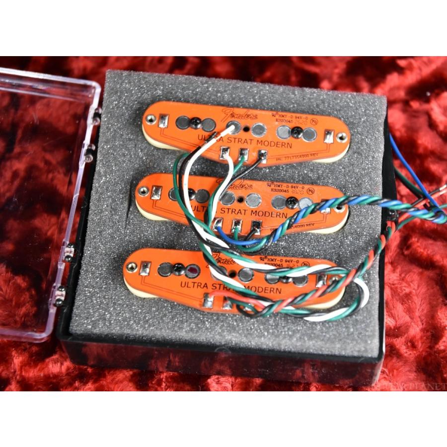 Fender（フェンダー） Fender ULTRA NOISELESS HOT STRATOCASTER