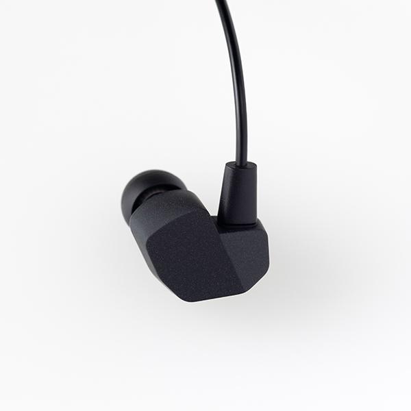 final（ファイナル） final A3000 有線イヤホン カナル型 耳掛け型