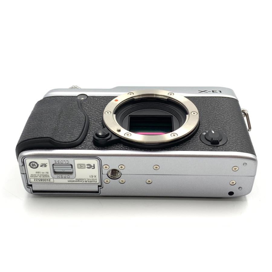 富士フィルム X-E1 SILVER FUJIFILM X-E1 ボディ シルバー FUJIFILM