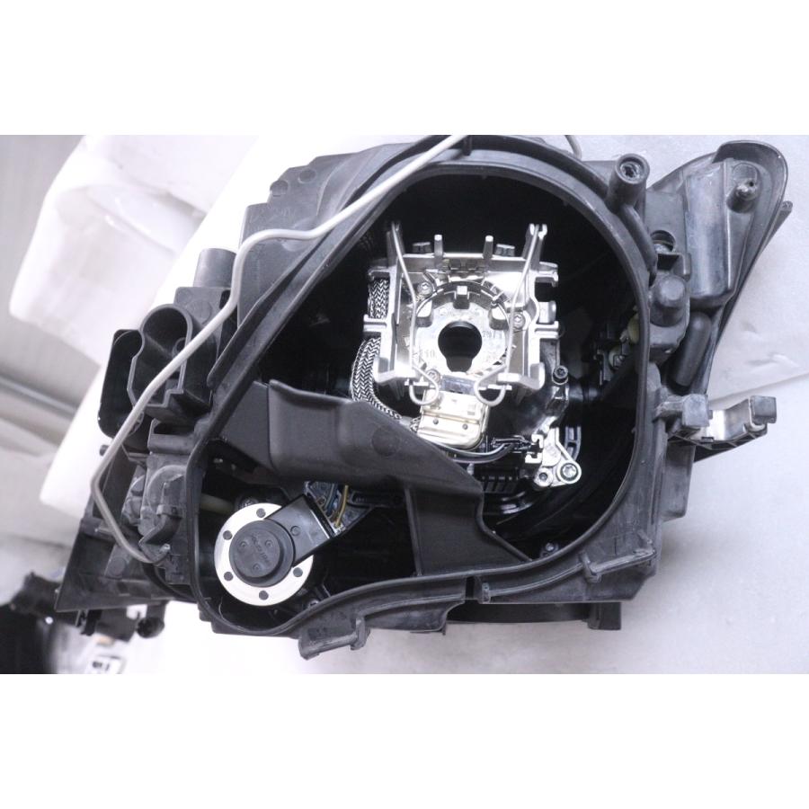 39-472☆後期 HID 8J AUDI TT☆右ヘッドライト 8J0 941 004 AK