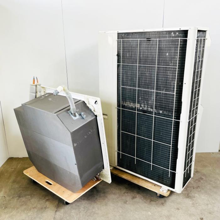 パナソニック天吊りツーインエアコン6馬力CU-P160H6/CS-P80V6x2