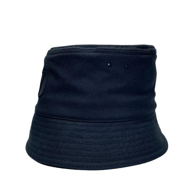 VALENTINO（ヴァレンティノ） 【未使用美品】VALENTINO Vロゴ バケット