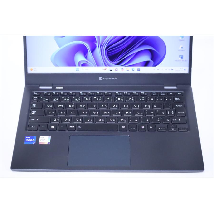 dynabook G 即配 Corei7 16Gメモリ 第11世代 薄型 軽量 G83/HS i7