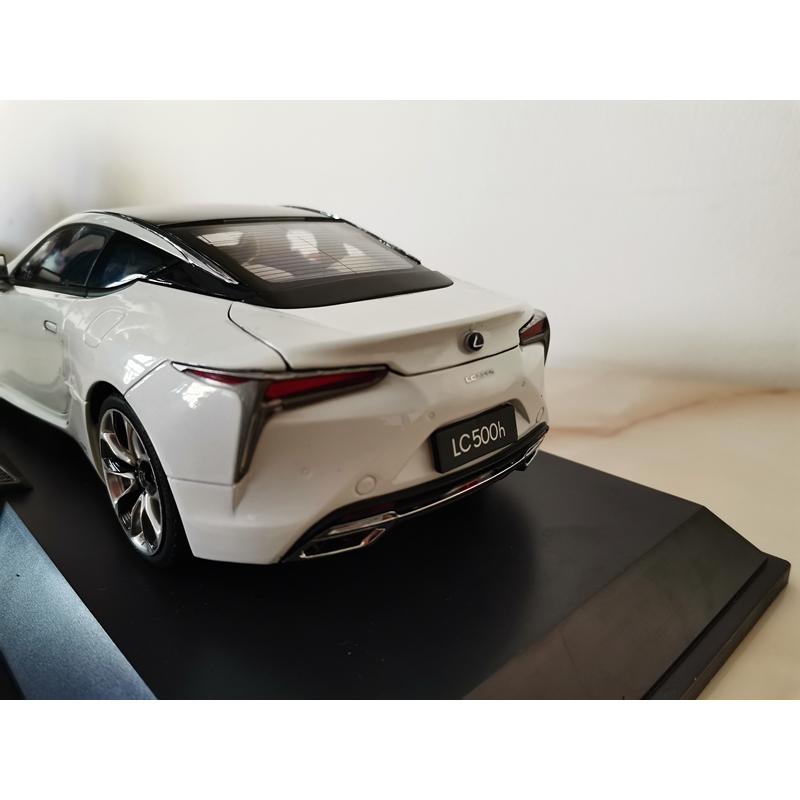 レクサス LEXUS LC500h 1/18スケール ミニカー 模型 三色 ホワイト
