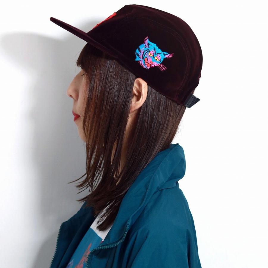 THE FACTORY MADE（ザファクトリーメイド） ベロア 刺繍 ファクトリー