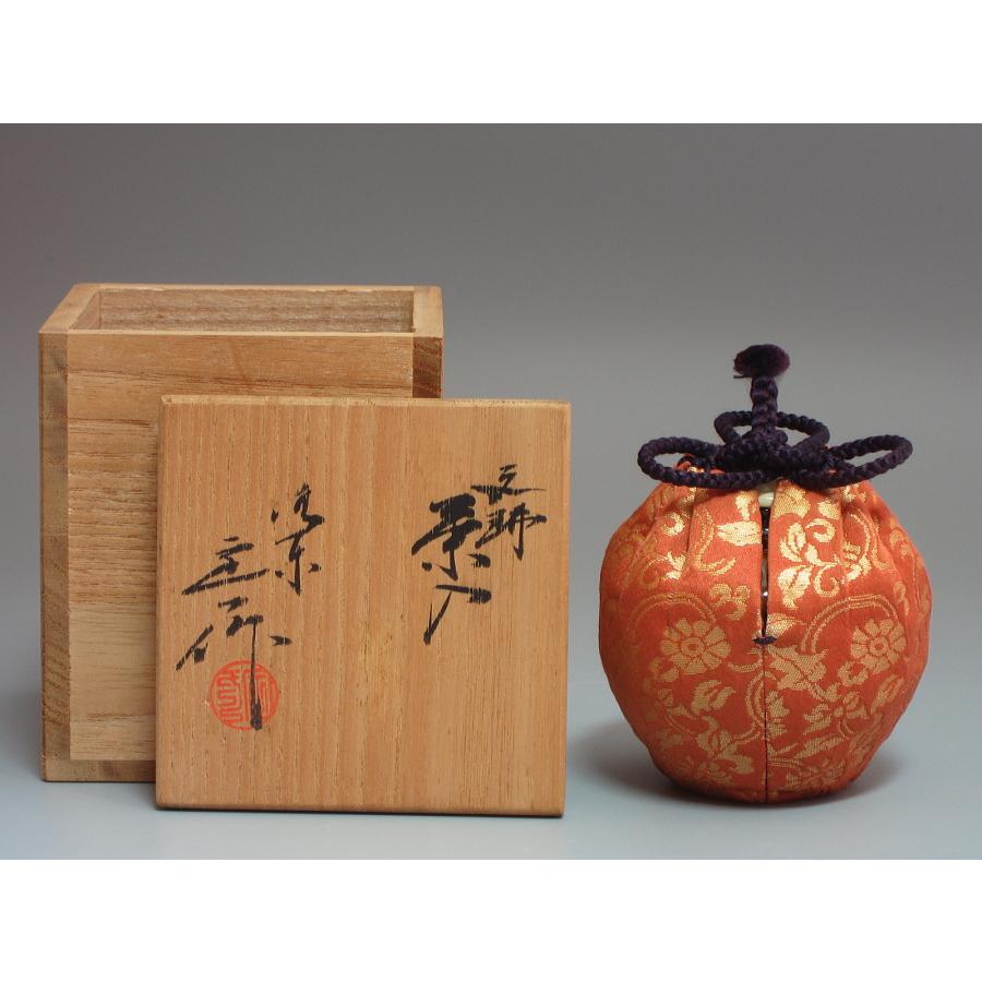 唐物写文琳茶入 桶谷定一造 二重蔓牡丹金襴仕覆添 共箱 : 茶道具商 越