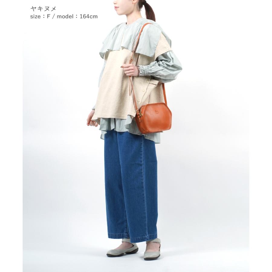 IL BISONTE（イルビゾンテ） クロスボディバッグ ショルダーバッグ