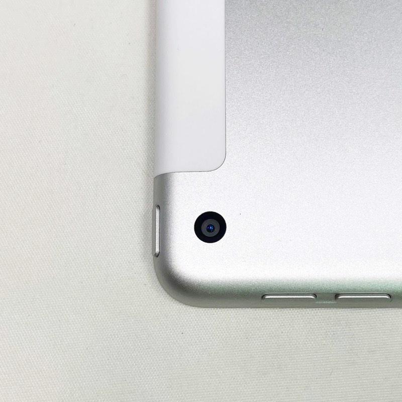 新品同様 iPad（第7世代） Wi-Fi+Cellular 本体 SIMフリー 32GB 10.2