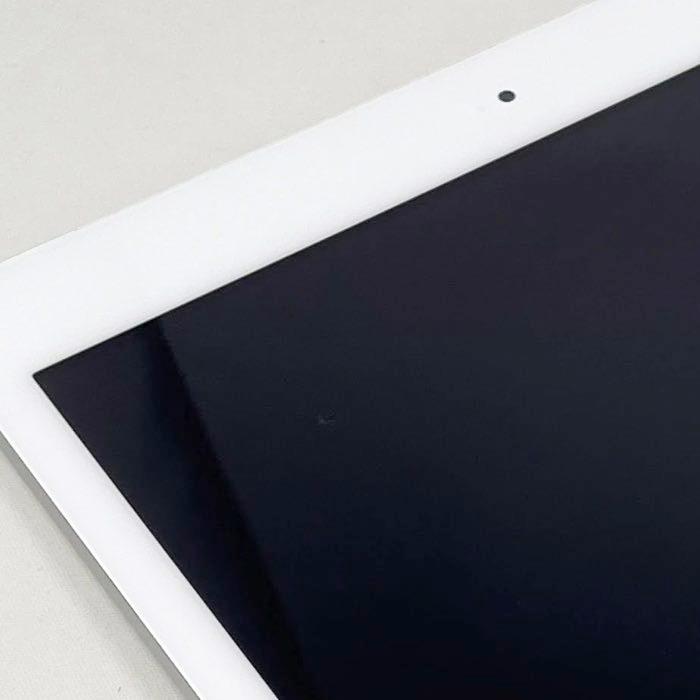 iPad（第8世代） Wi-Fi+Cellular 本体 SIMフリー 128GB 10.2インチ