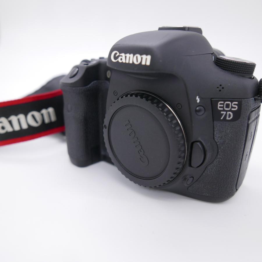 Canon キャノン デジタル 一眼レフカメラ EOS 7D DS126251 ボディ
