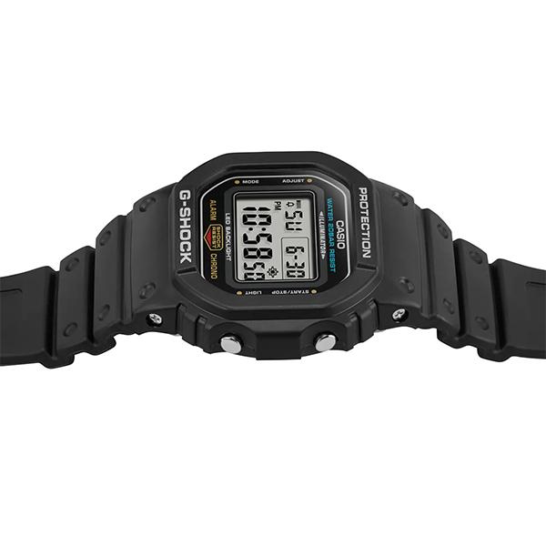 G-SHOCK DW-5600UE-1JF 耐衝撃性能 20気圧防水 高輝度LEDバックライト
