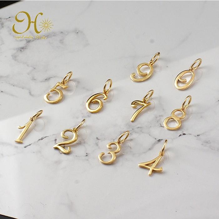 k18 ゴールド ネックレス ペンダントトップ ナンバー チャーム 18金