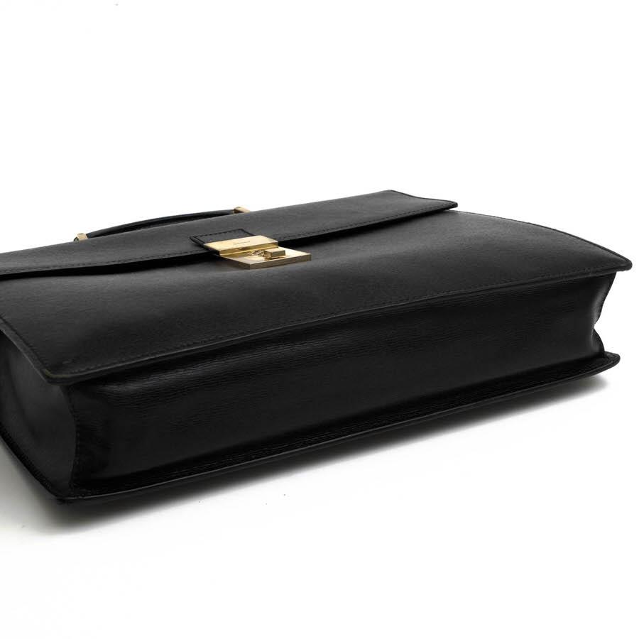 GUCCI（グッチ） ビジネスバッグ 34044 212792 牛革 カーフ フラップ式