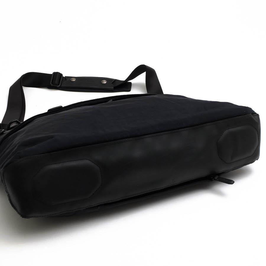 TUMI（トゥミ） ビジネスバッグ 68686RVN VIRTUE Victory Slim Laptop