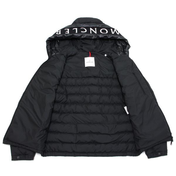 MONCLER（モンクレール） 25SSモデル MONCLER CHEVRERIE フードロゴ