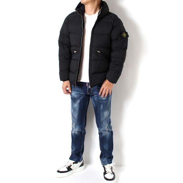 STONE ISLAND（ストーン アイランド） 24AWモデル バッジワッペン付き