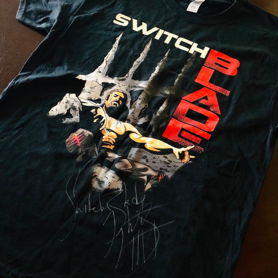 直筆サイン入り ジェイ・ホワイト Tシャツ》「JAY WHITE King Tシャツ