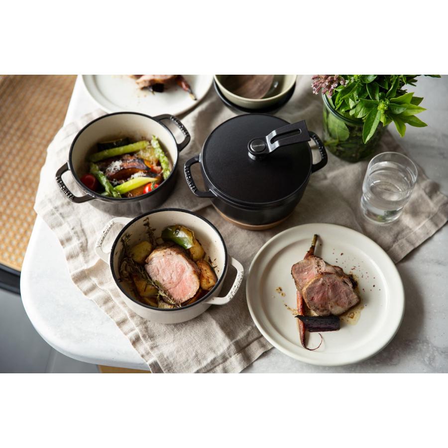 バーミキュラ（Vermicular）オーブンポット2 MINIオーシャンネイビー