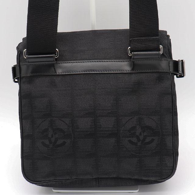 ニュートラベルライン シャネル CHANEL ショルダーバッグ ナイロン 黒