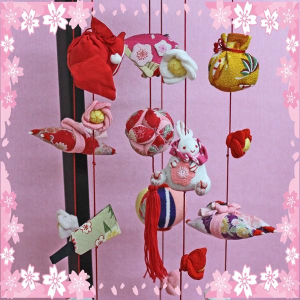 つるし雛 つるし飾り 吊飾りあかつき五連飾り木製飾り台付 M156096-520