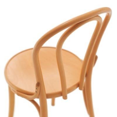 曲げ木の美しいフォルム ベントウッド 人気のチェア オルキス トー