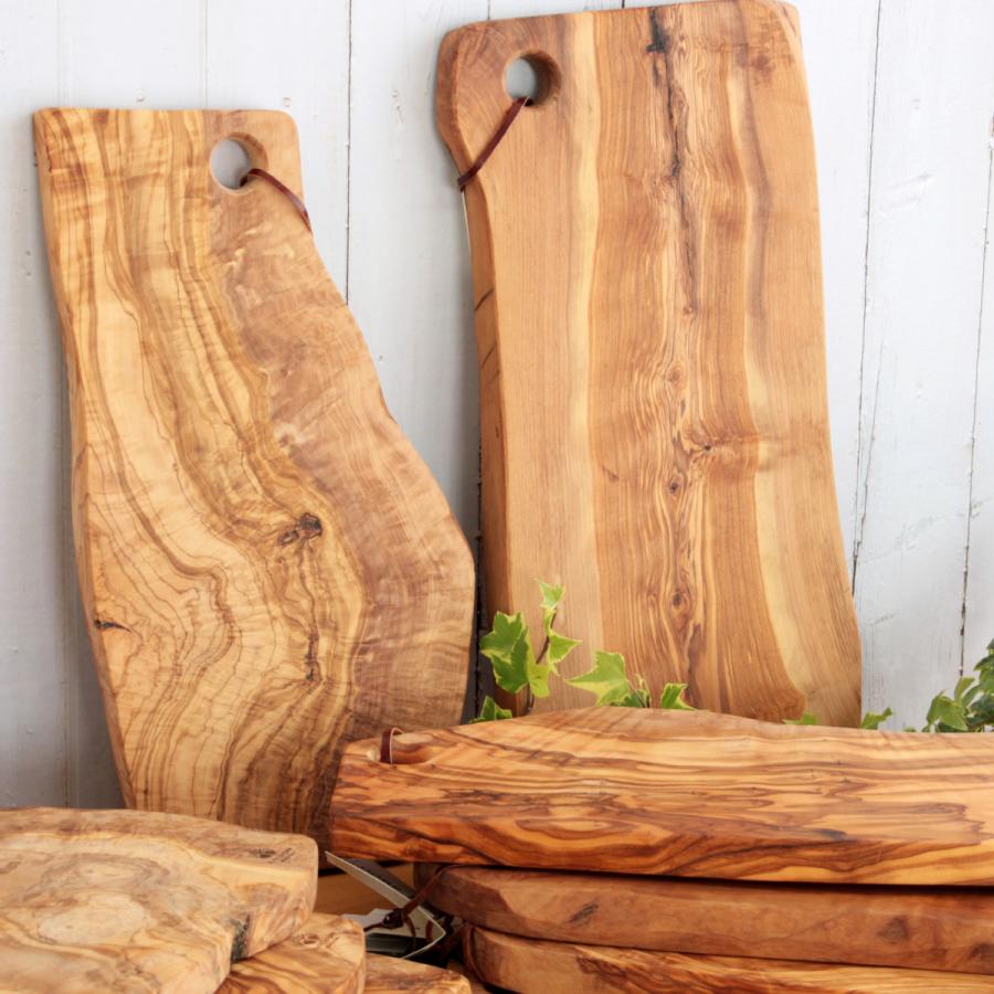 新品未使用【arte legno】アルテレニョオリーブカッティングボード【45