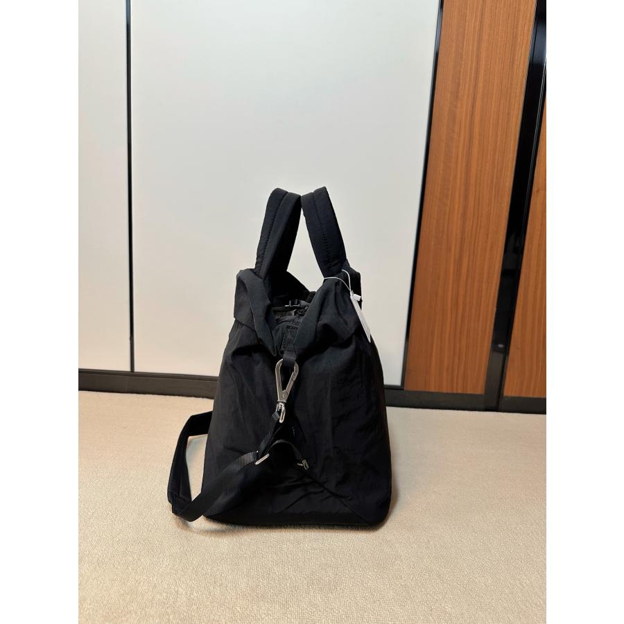 lululemon（ルルレモン） トートバッグ ショルダーバッグ 斜め掛け On