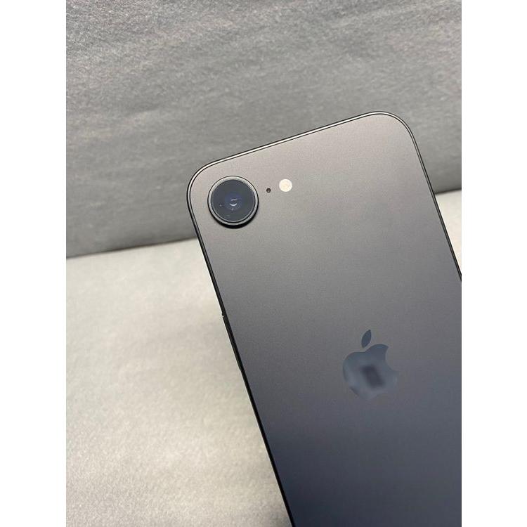 Apple ほぼ未使用 国内版 SIMフリー iPhone16e 256GB ブラック色 充電