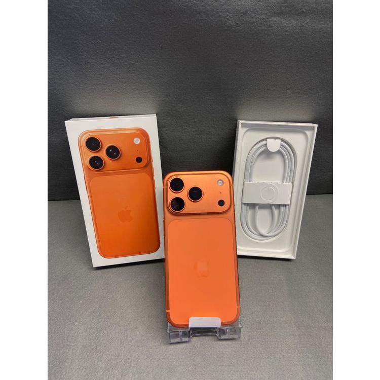 Apple 新品未使用品 国内版 SIMフリー iPhone17 Pro 1TB コズミック