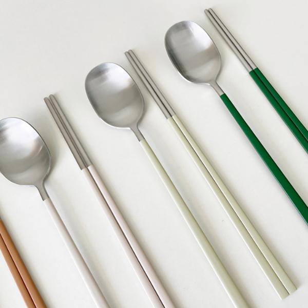 メルローズ 韓国箸スプーンセット (1セット) 全8カラー 韓国カトラリー