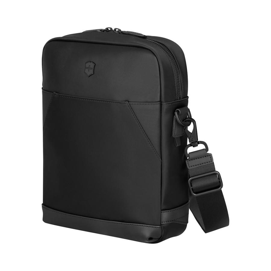 VICTORINOX（ビクトリノックス） ショルダーバッグ VICTORINOX 6L