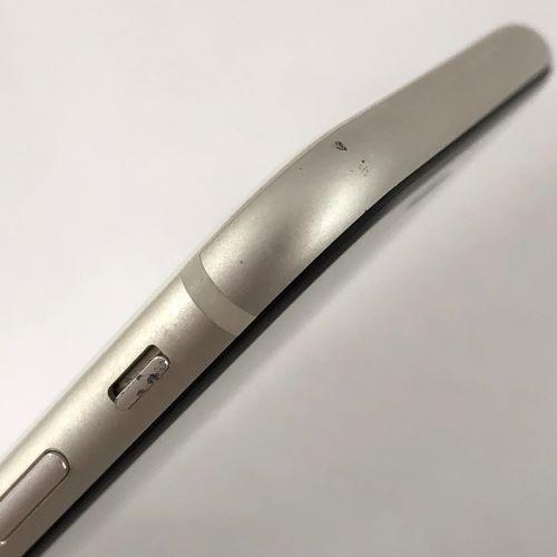 ジャンク品扱い》docomo MMYD3J/A Apple iPhone SE 第3世代 64GB