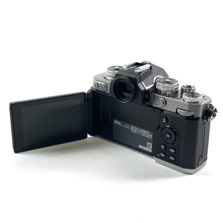 ニコン Nikon Z fc ボディ シルバー デジタル ミラーレス 一眼カメラ
