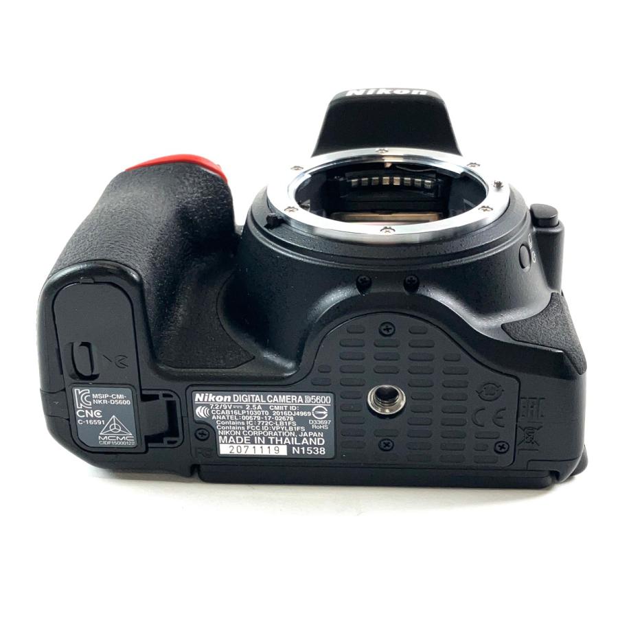 ニコン Nikon D5600 ダブルズームキット デジタル 一眼レフカメラ 中古