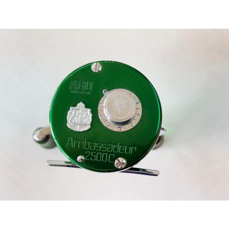 ABU アンバサダー 2500C グリーン お見逃しなく！ ▽〇USED〇〇